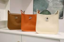 Picture of Hermes Handbags _SKUfw236184094fw